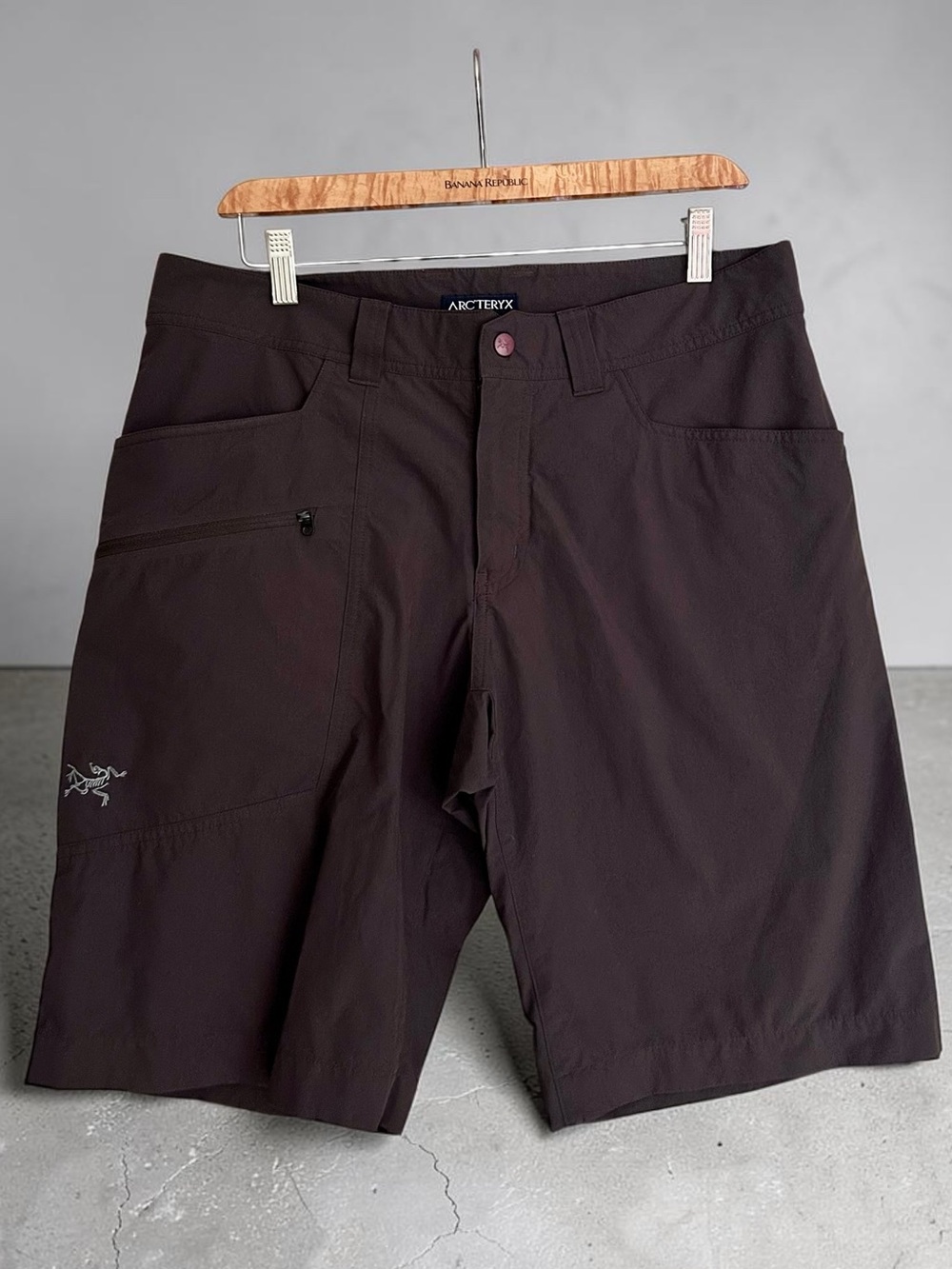 Arc'teryx Brown Perimeter Shorts Men's Sz 32